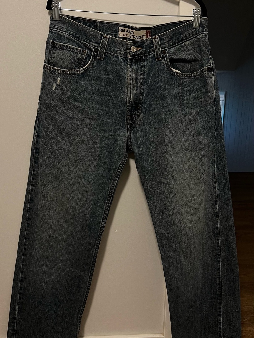 Levi’s Straight Jeans